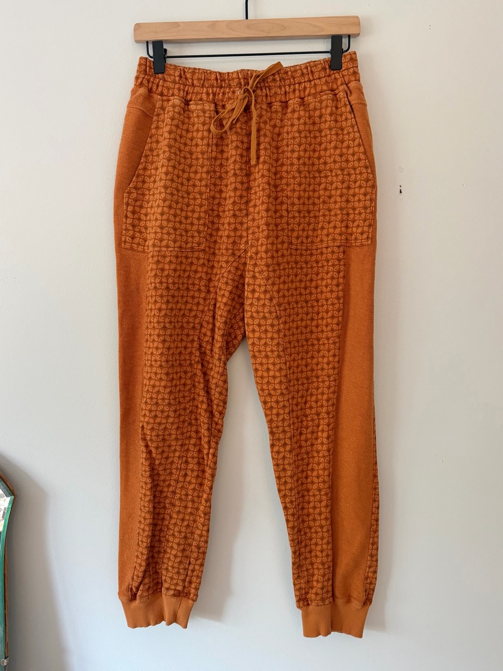 Anthropologie daily practice sweatpants